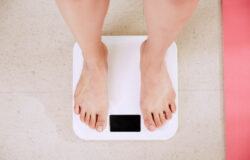<img src="feet on scales.jpg" alt="how to lose weight in a week"/>